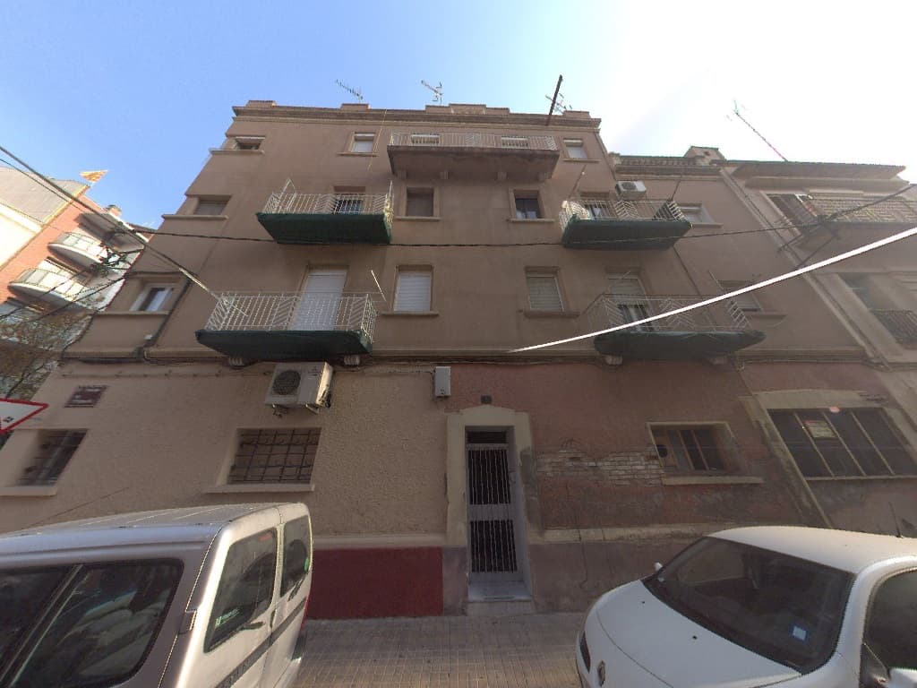 Fachada del edificio: Vivienda en Lleida