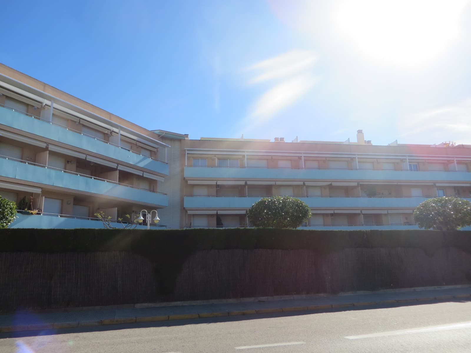 Fachada del edificio: Garaje en La Pobla de Montornes