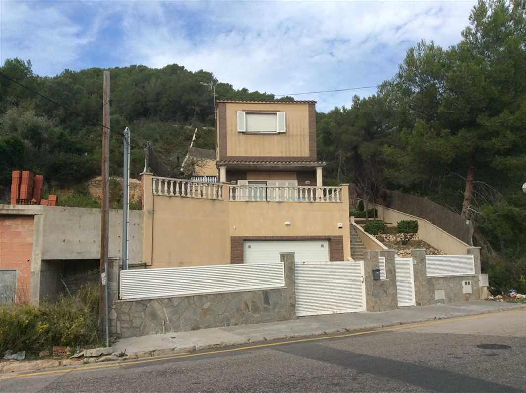 Fachada del edificio: Solar en Calafell