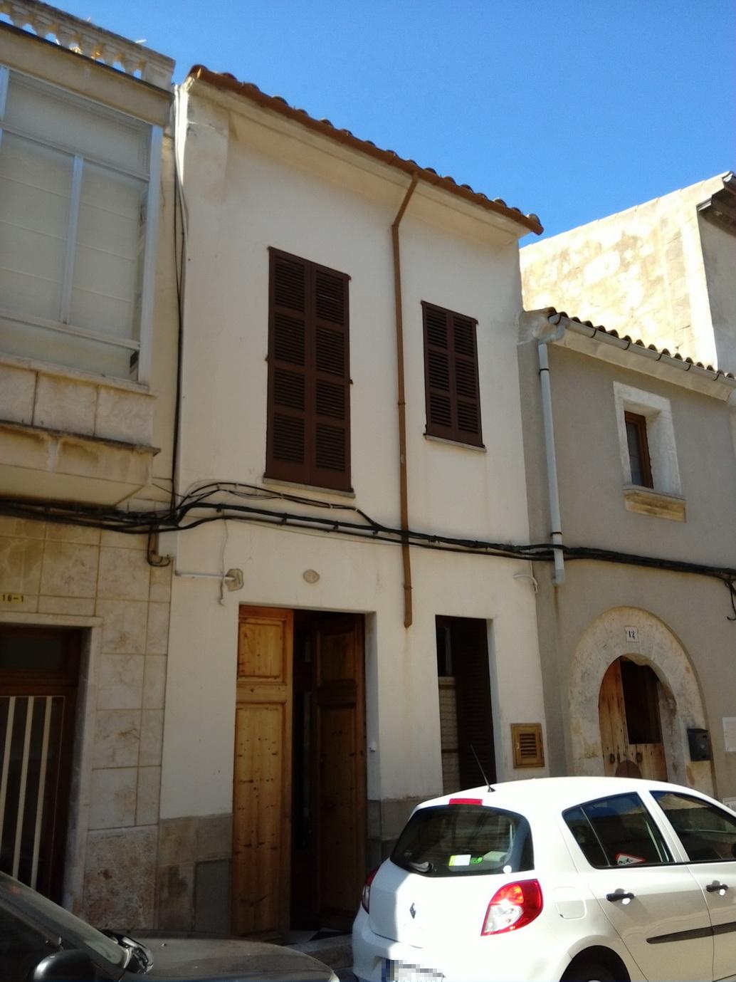 Fachada del edificio: Vivienda en Llucmajor