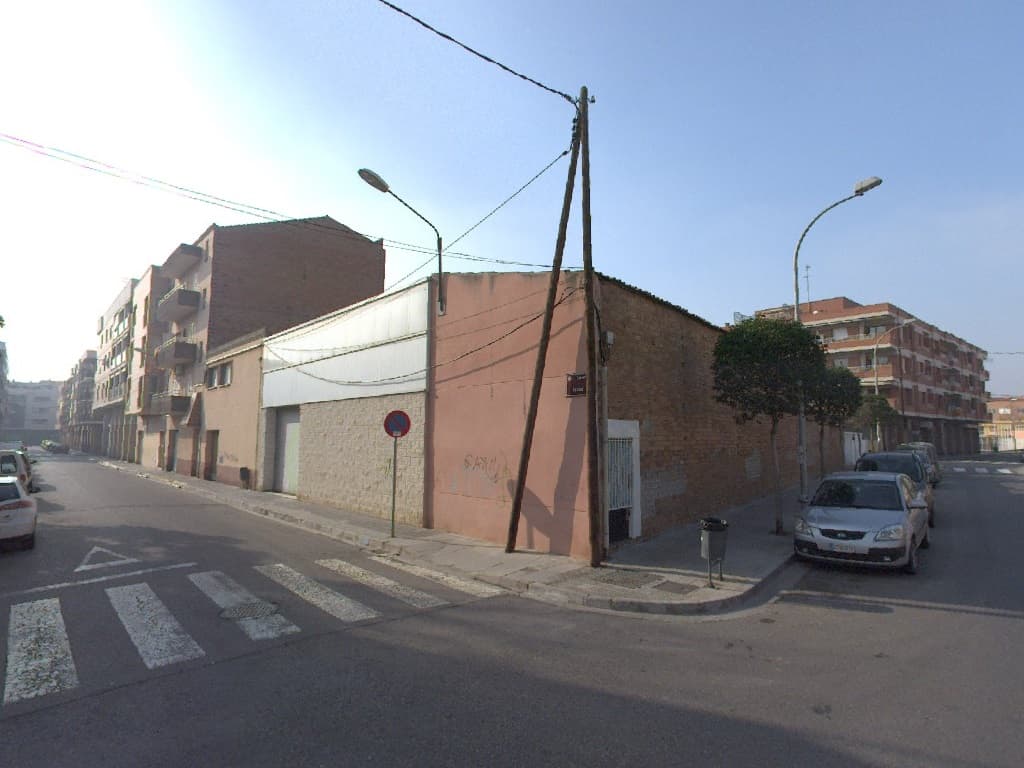 Fachada del edificio: Solar en Lleida