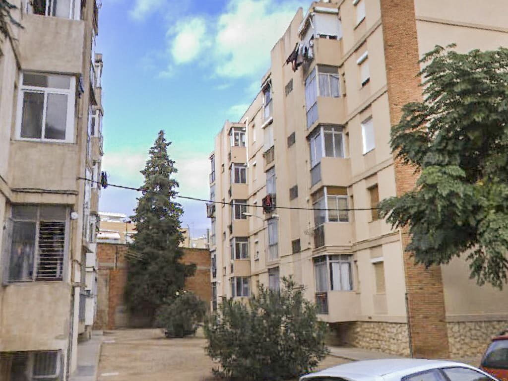 Fachada del edificio: Vivienda en Reus