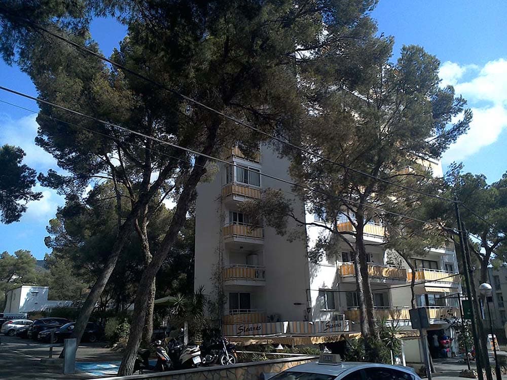 Fachada del edificio: Local comercial en Calvia