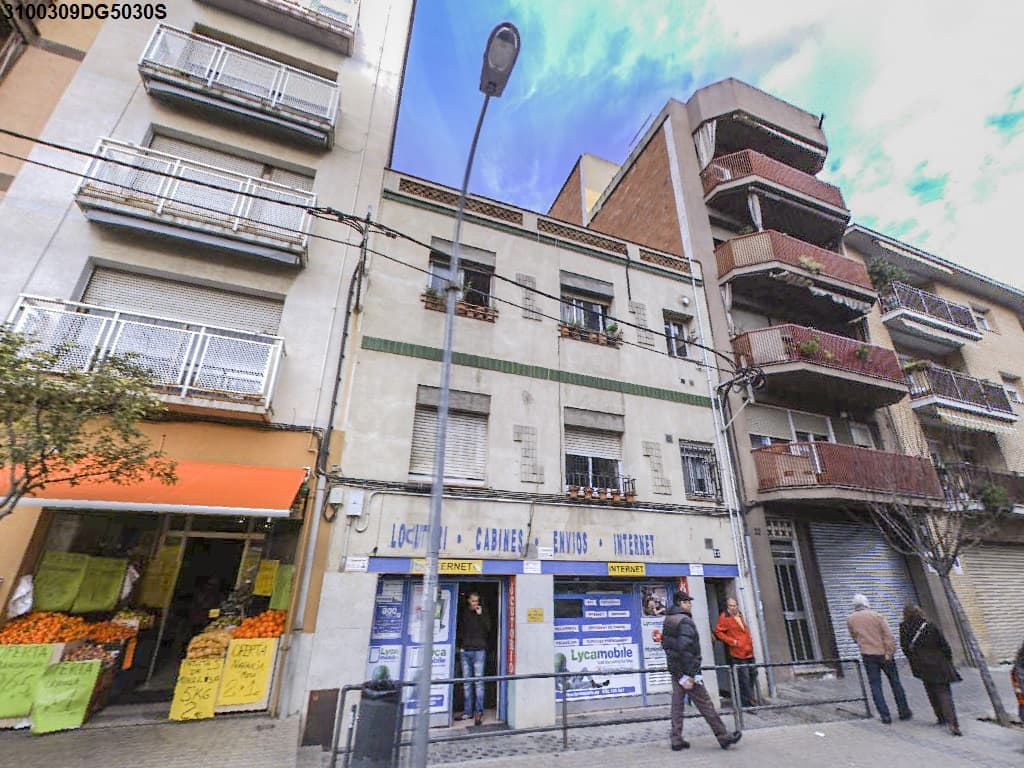 Fachada del edificio: Vivienda en Mataró
